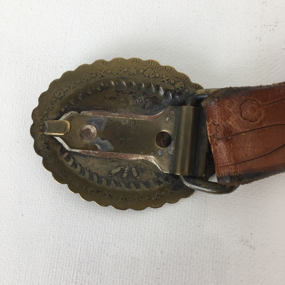 Thin Vintage Tooled Leather Belt With Brass Concho Buckle Brown Floral Size S - Picture 6 of 9